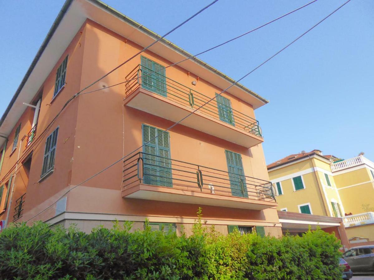 La Casa Del Merlo By Holiday World Sestri Levante Eksteriør billede